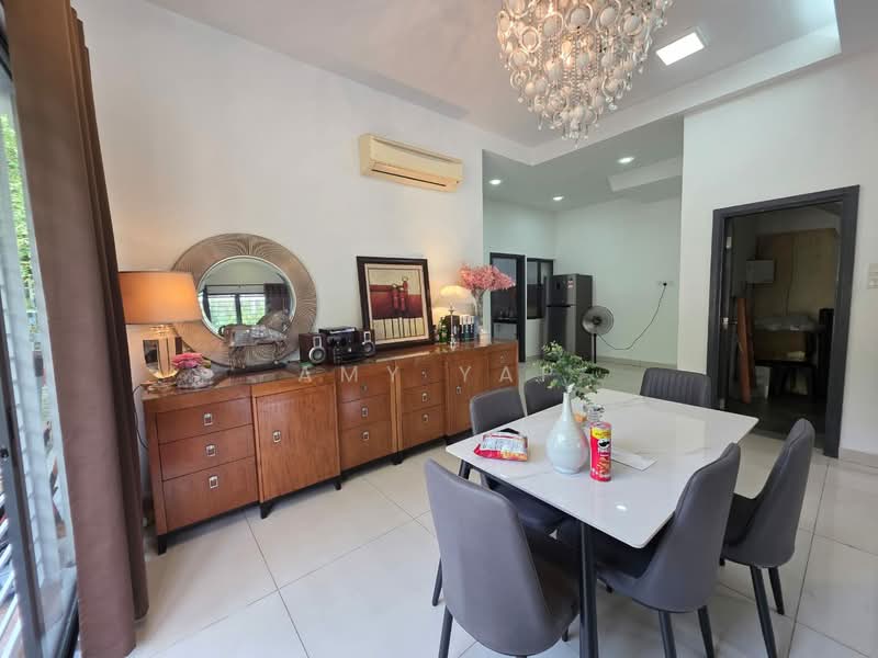 2.5-storey Terraced House for Rent in Sutera Damansara (Damansara Damai) - Amy Yap - Dining Room - PropertyGuru.com.my