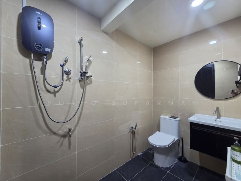 Service Residence for Rent at Regalia Residence - Thoriq Suparman - Bathroom - PropertyGuru.com.my