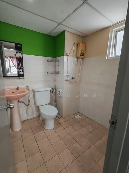 Condominium for Rent at Pantai Hillpark 2 - Sky Loong - Bathroom - PropertyGuru.com.my