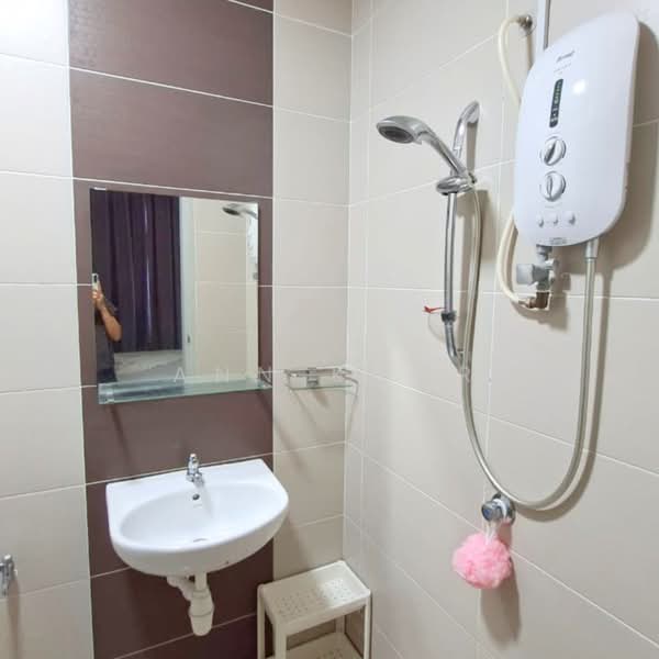 Servis Apartment untuk Disewa di Avenue Garden - Ann Khor - Bathroom - PropertyGuru.com.my