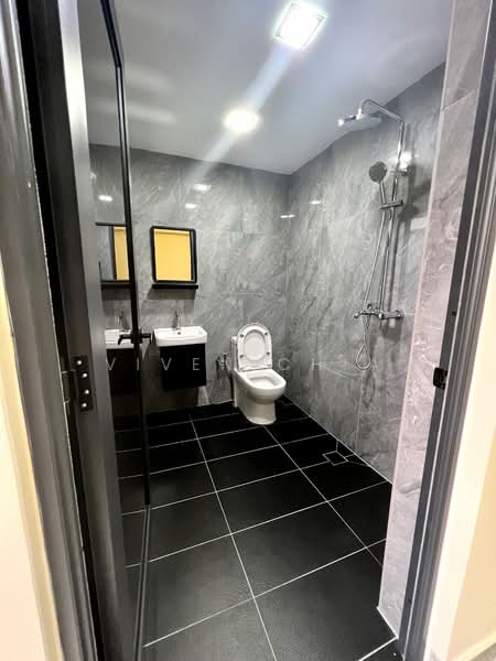 Kondominium untuk Dijual di Menara Duta 2 - Viven Chia - Bathroom - PropertyGuru.com.my