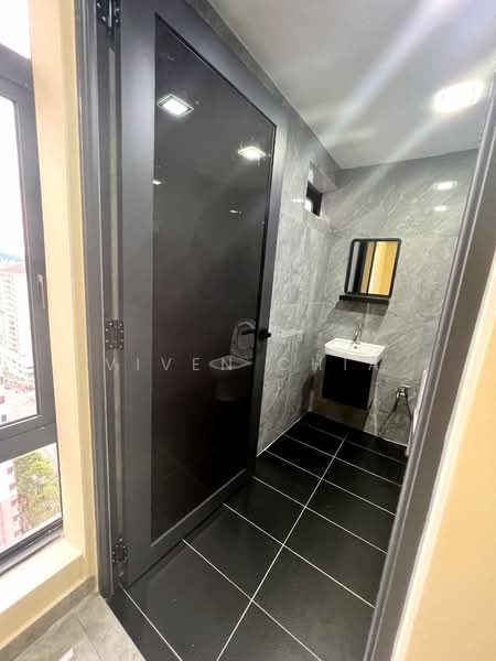 Kondominium untuk Dijual di Menara Duta 2 - Viven Chia - Bathroom - PropertyGuru.com.my