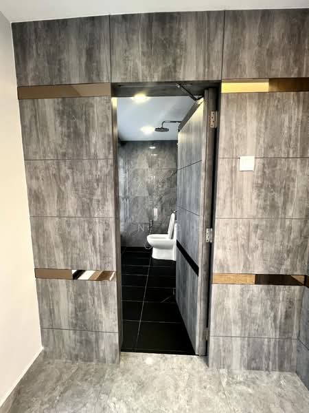 Kondominium untuk Dijual di Menara Duta 2 - Viven Chia - Bathroom - PropertyGuru.com.my
