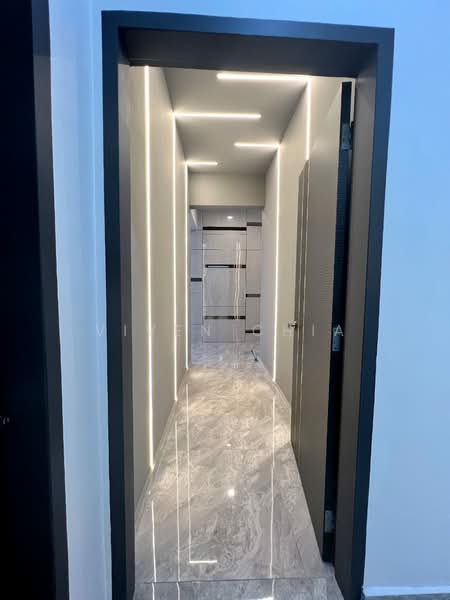 Kondominium untuk Dijual di Menara Duta 2 - Viven Chia - Corridor - PropertyGuru.com.my