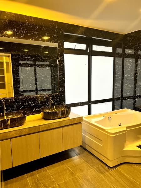 Kondominium untuk Dijual di Menara Duta 2 - Viven Chia - Bathroom - PropertyGuru.com.my