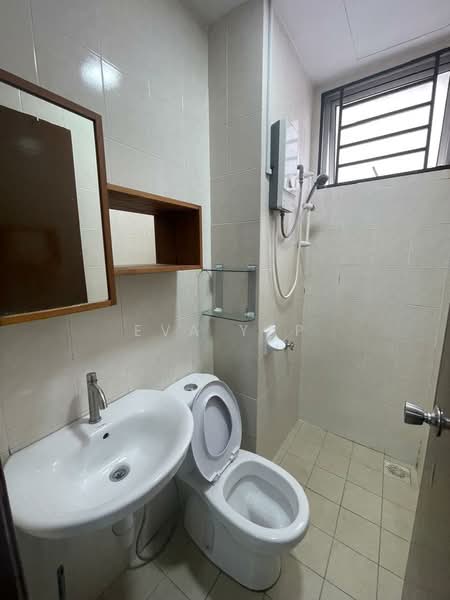Kondominium untuk Disewa di Idaman Sutera - Eva Yap - Bathroom - PropertyGuru.com.my