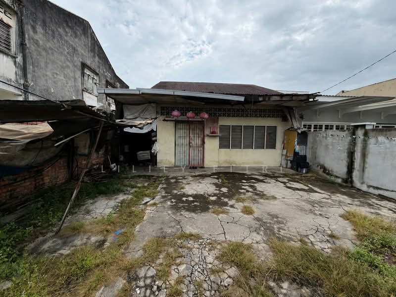 Rumah Berkembar untuk Dijual di Jinjang Utara (Jinjang) - Liliey Fitri - Exterior - PropertyGuru.com.my