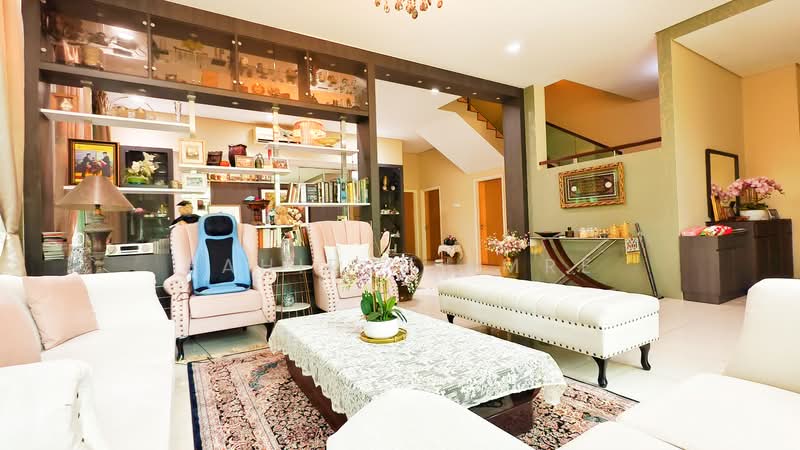 Rumah Banglo untuk Dijual di Seksyen 4 (Shah Alam) - Sahiful Amre - Living Room - PropertyGuru.com.my