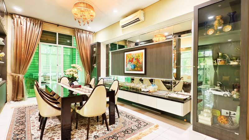 Rumah Banglo untuk Dijual di Seksyen 4 (Shah Alam) - Sahiful Amre - Dining Room - PropertyGuru.com.my