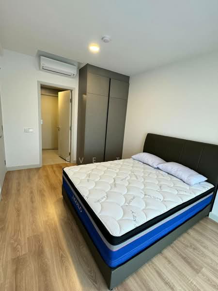 Servis Apartment untuk Disewa di The Atrium - Eve Tay - Bedroom - PropertyGuru.com.my