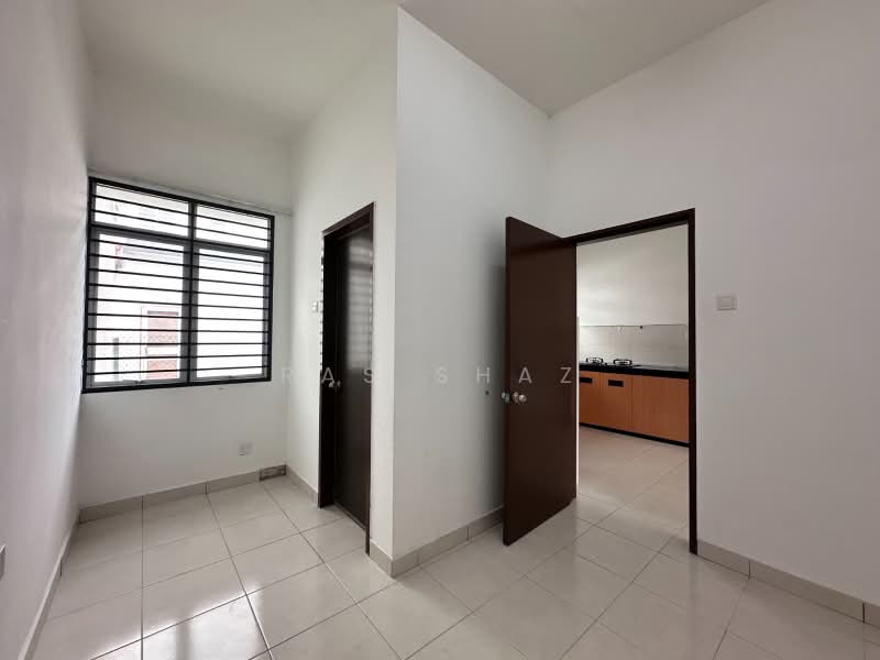 2-storey Terraced House for Sale in Bandar Puncak Alam (Puncak Alam) - Ras Shaz - Interior - PropertyGuru.com.my