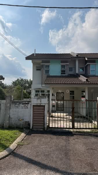 2-storey Terraced House for Sale in Johor Bahru (Johor) - Fu Heng Chong - Exterior - PropertyGuru.com.my