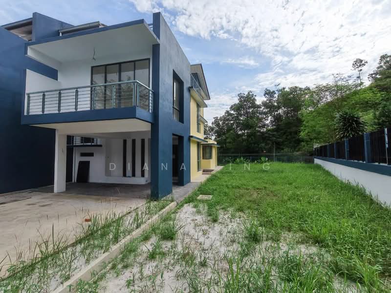 Semi-Detached House for Sale in Bandar Country Homes (Rawang) - Diana Ling - Exterior - PropertyGuru.com.my