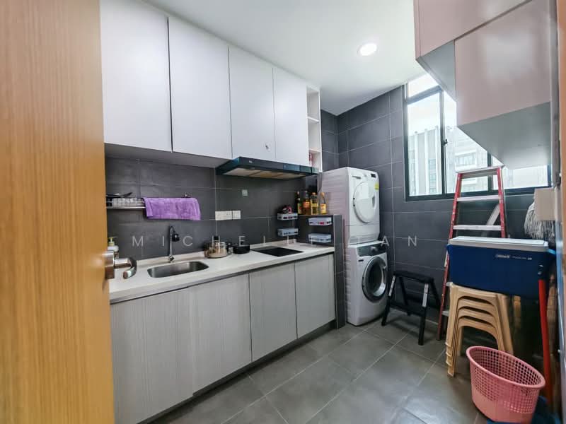 Service Residence for Sale at Citizen @ Old Klang Road - Michelle Tan - Kitchen - PropertyGuru.com.my