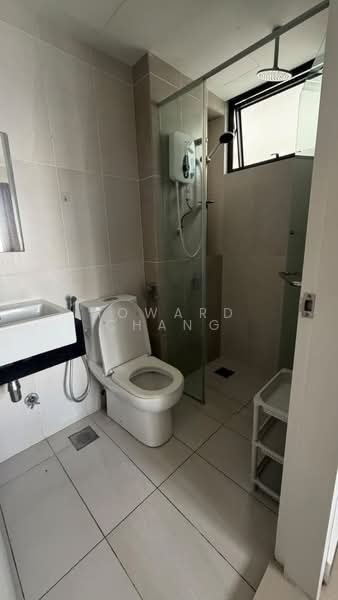 Servis Apartment untuk Disewa di Eclipse Residence @ Pan'gaea - Howard Chang - Bathroom - PropertyGuru.com.my
