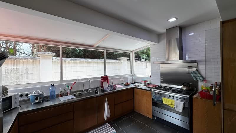 Rumah Berkembar untuk Dijual di Damansara Heights (Kuala Lumpur) - Angela Lee - Kitchen - PropertyGuru.com.my