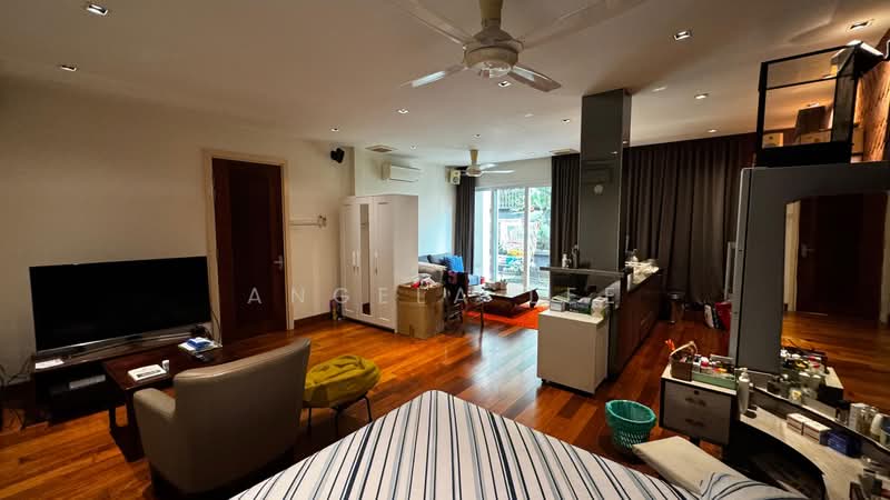 Rumah Berkembar untuk Dijual di Damansara Heights (Kuala Lumpur) - Angela Lee - Living Room - PropertyGuru.com.my