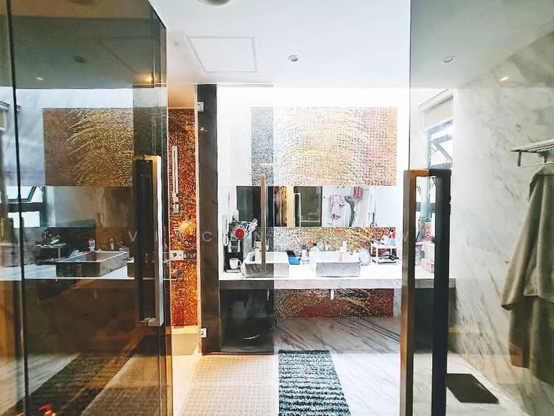 Rumah Banglo untuk Dijual di Taman Sains Selangor (Kota Damansara) - Vincent Liaw - Bathroom - PropertyGuru.com.my
