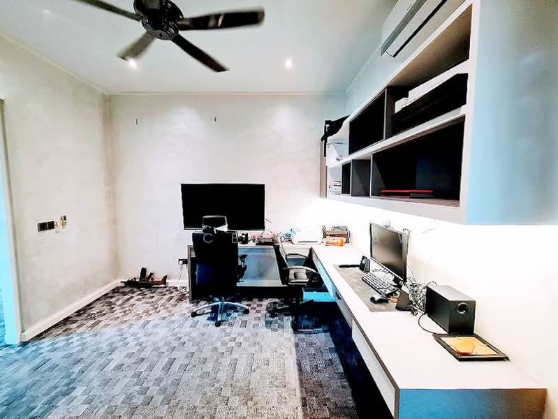 Rumah Banglo untuk Dijual di Taman Sains Selangor (Kota Damansara) - Vincent Liaw - Study - PropertyGuru.com.my