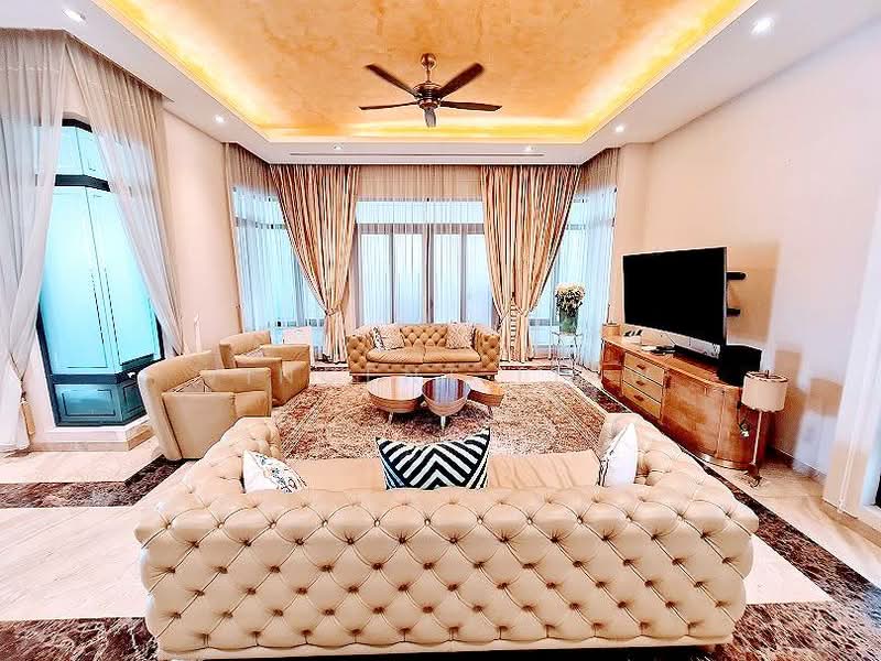 Rumah Banglo untuk Dijual di Taman Sains Selangor (Kota Damansara) - Vincent Liaw - Living Room - PropertyGuru.com.my