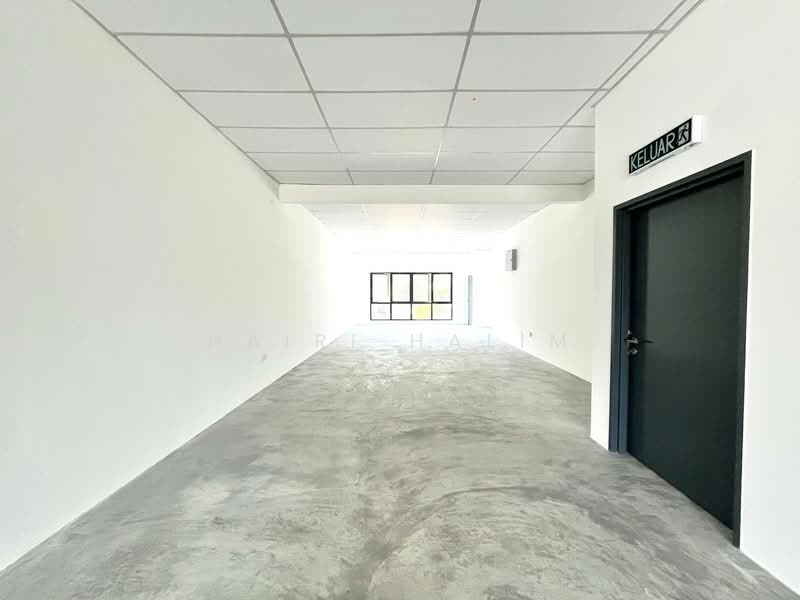Shop for Rent in Bukit Jelutong (Shah Alam) - Hairi Halim - PropertyGuru.com.my