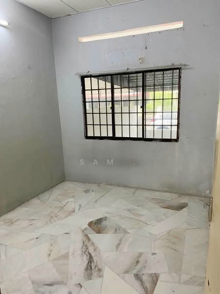 1-storey Terraced House for Sale in Taman Chemor Mutiara (Chemor) - Sam . - Interior - PropertyGuru.com.my