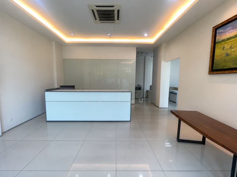 Detached Factory for Sale in U5, Bandar Pinggiran Subang (Shah Alam) - Ck Lau - Lobby - PropertyGuru.com.my