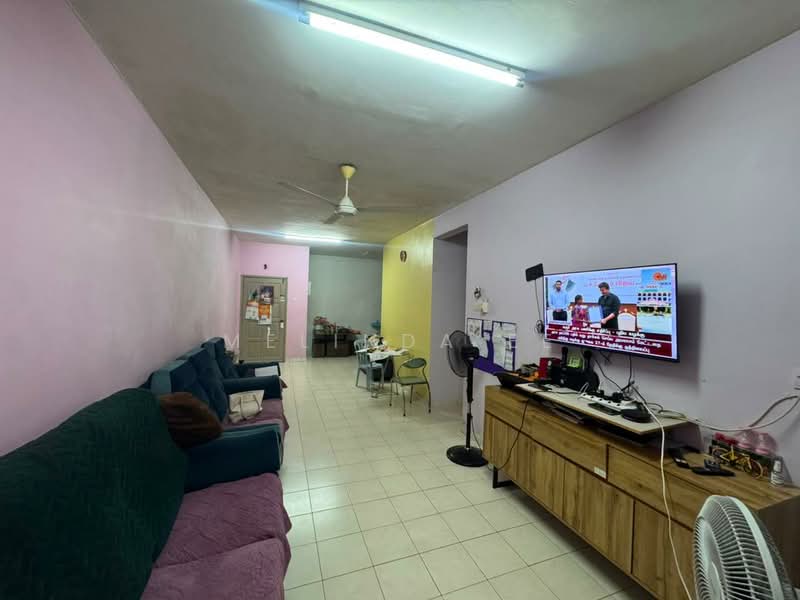 Servis Apartment untuk Dijual di Nusa Perdana Apartment - Melinda Ee - Living Room - PropertyGuru.com.my