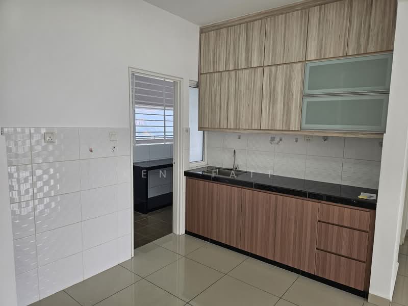 Kondominium untuk Disewa di Imperial Residence - Kent Fatt - Kitchen - PropertyGuru.com.my