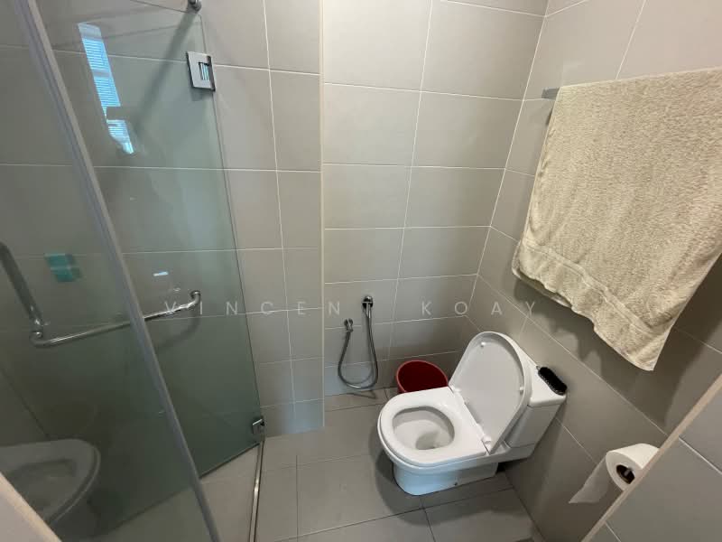 Servis Apartment untuk Disewa di Straits Garden Suite - Vincent Koay - Bathroom - PropertyGuru.com.my