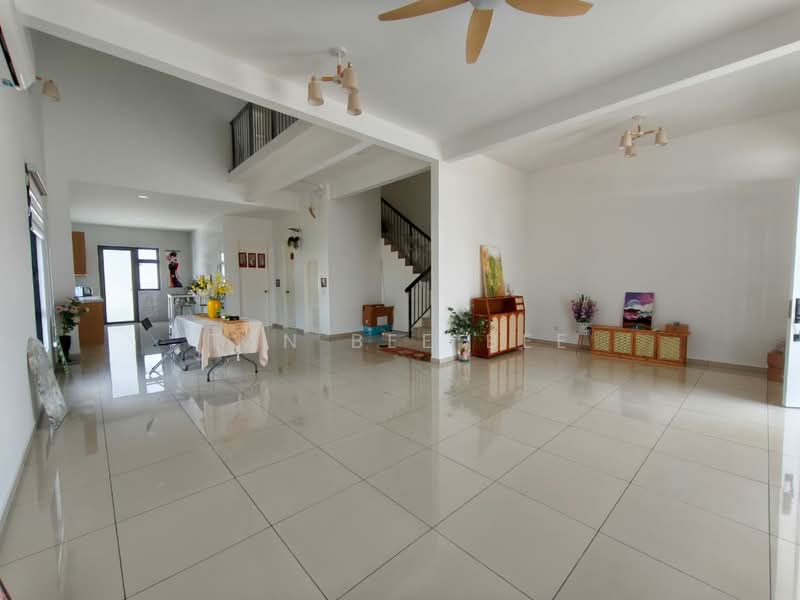 Rumah Kluster untuk Disewa di Taman Ekoflora (Johor Bahru) - Tan Bee Bee - Living Room - PropertyGuru.com.my