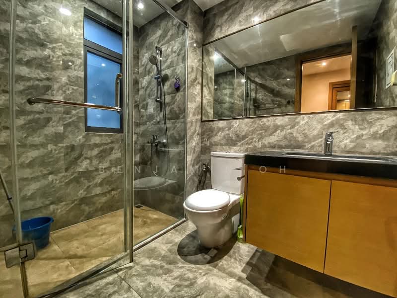 Servis Apartment untuk Disewa di R&F Princess Cove Phase 1 - Benjamin Oh - Bathroom - PropertyGuru.com.my