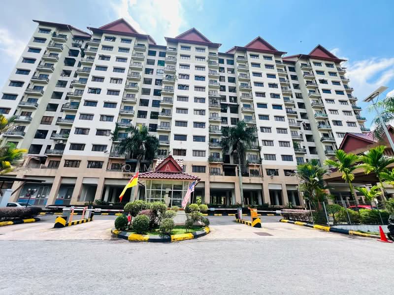 Pangsapuri untuk Dijual di Kristal Villa - Luqman Ramli - Exterior - PropertyGuru.com.my