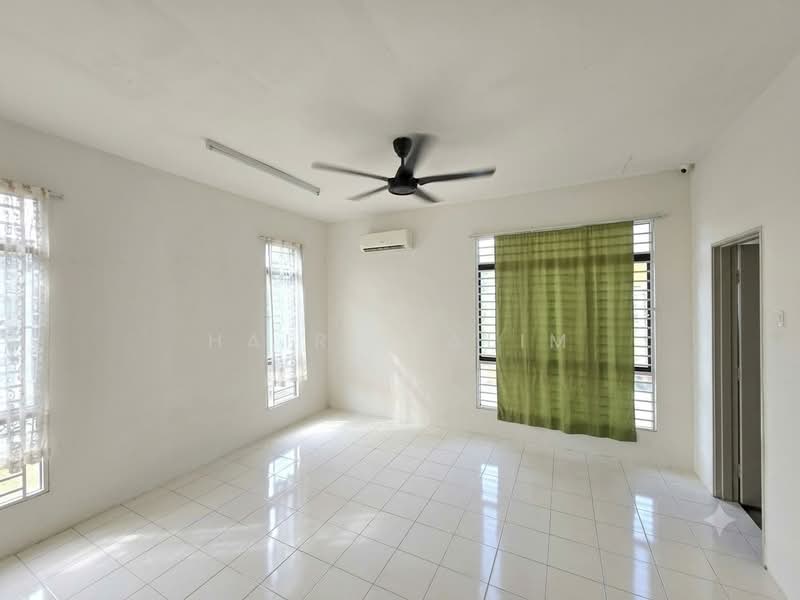 2-storey Terraced House for Rent in Saujana Utama (Saujana Utama) - Hairi Halim - PropertyGuru.com.my
