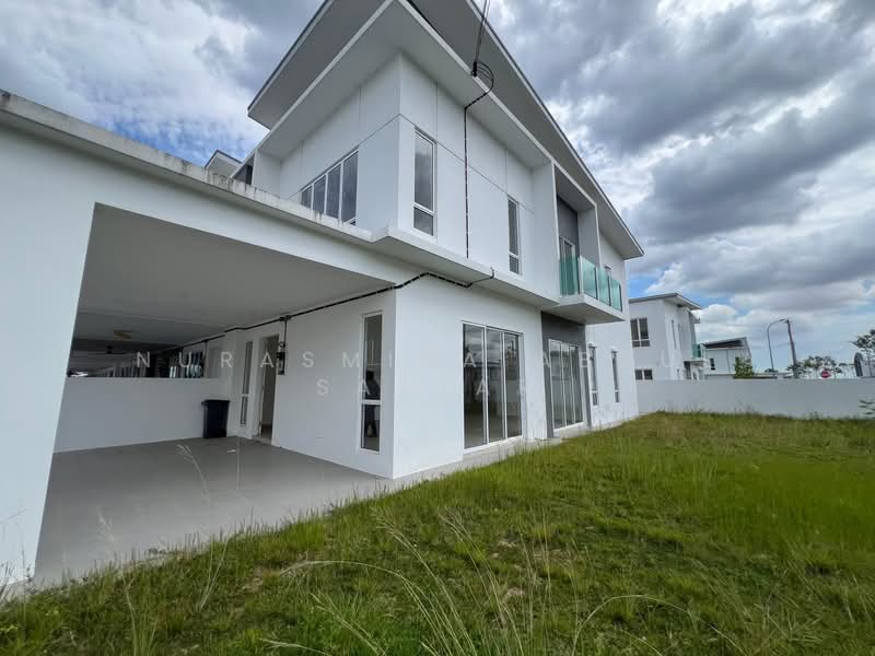 2-storey Terraced House for Sale in Taman Nusari Bayu (Bandar Sri Sendayan) - Nurasmida Abdul Sattar - PropertyGuru.com.my