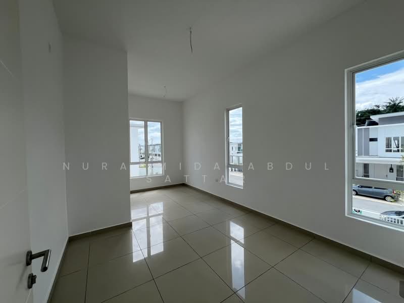 2-storey Terraced House for Sale in Taman Nusari Bayu (Bandar Sri Sendayan) - Nurasmida Abdul Sattar - PropertyGuru.com.my