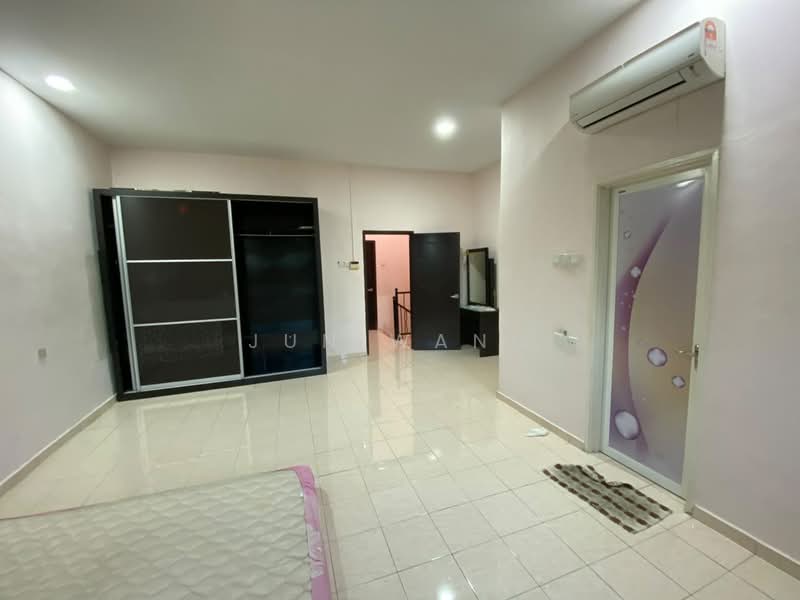2-storey Terraced House for Sale in Taman Sentosa (Johor Bahru) - Jun Wang - PropertyGuru.com.my