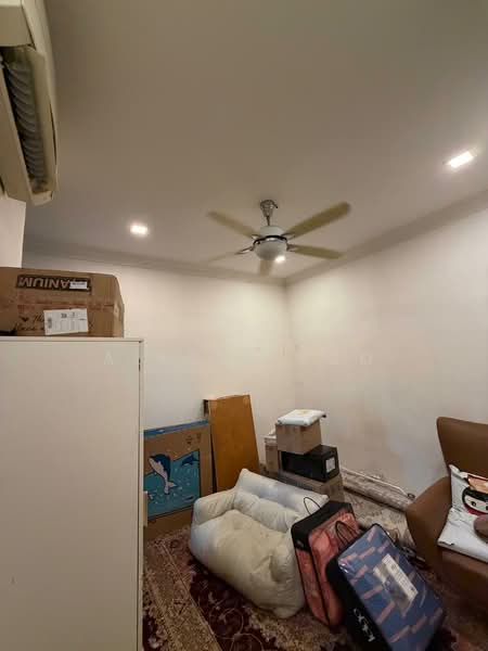 Semi-Detached House for Sale in Taman Villa Putra (Sungai Buloh) - Alicia Soo - Interior - PropertyGuru.com.my
