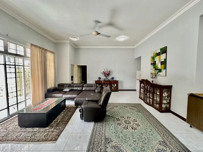 Rumah Banglo untuk Dijual di Seksyen 6 (Kota Damansara) - Vincent Liaw - Living Room - PropertyGuru.com.my
