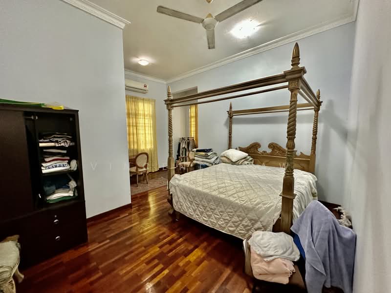 Rumah Banglo untuk Dijual di Seksyen 6 (Kota Damansara) - Vincent Liaw - Bedroom - PropertyGuru.com.my