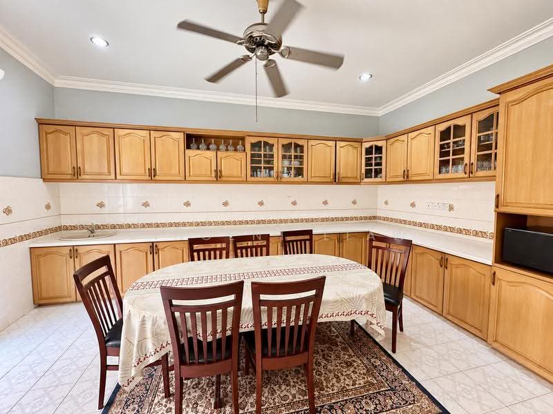 Bungalow House for Sale in Seksyen 6 (Kota Damansara) - Vincent Liaw - Kitchen - PropertyGuru.com.my