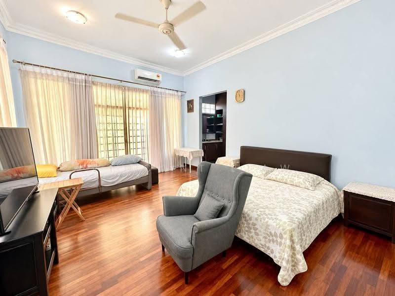 Bungalow House for Sale in Seksyen 6 (Kota Damansara) - Vincent Liaw - Bedroom - PropertyGuru.com.my