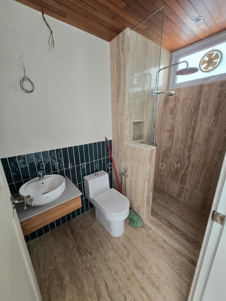Rumah Teres 2 Tingkat untuk Disewa di Pulau Tikus (Penang) - Derrick Loh - Bathroom - PropertyGuru.com.my