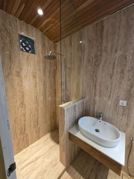Rumah Teres 2 Tingkat untuk Disewa di Pulau Tikus (Penang) - Derrick Loh - Bathroom - PropertyGuru.com.my