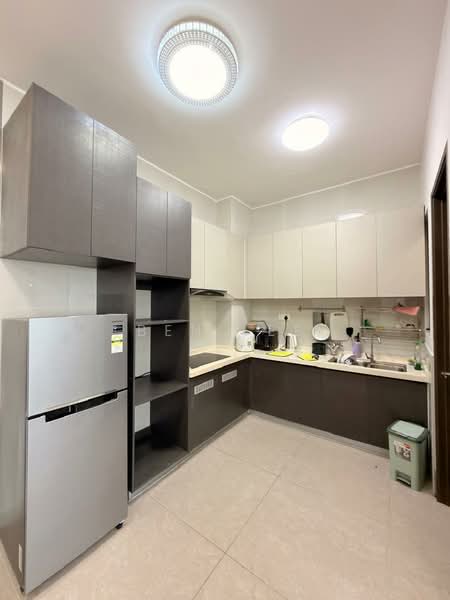 Condominium for Rent at Amberside @ Country Garden Danga Bay - Ben Lee - Kitchen - PropertyGuru.com.my