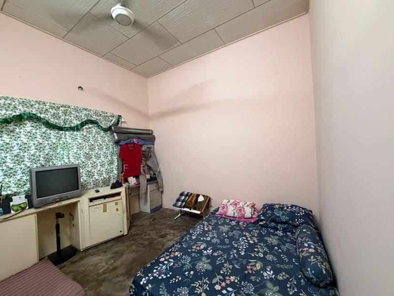 1-storey Terraced House for Sale in Kampung Baru Kundang (Rawang) - Tiffany Yang - Bedroom - PropertyGuru.com.my