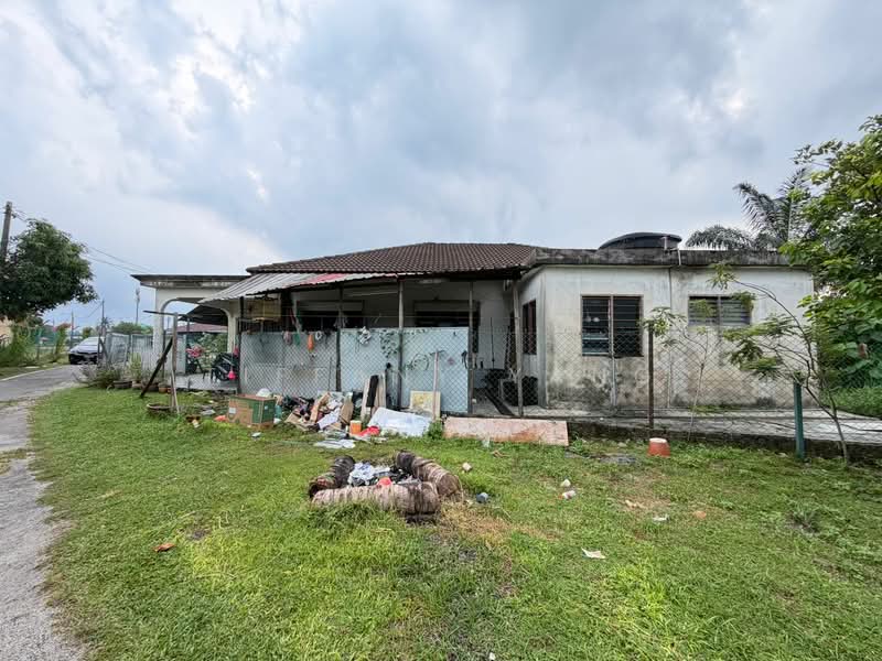 1-storey Terraced House for Sale in Kampung Baru Kundang (Rawang) - Tiffany Yang - PropertyGuru.com.my