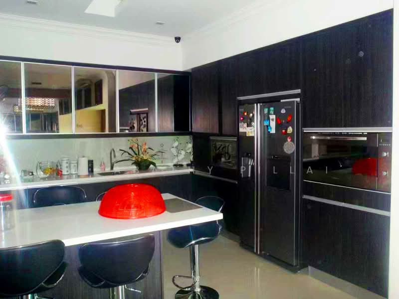 Rumah Banglo untuk Dijual di Bandar Putra Permai (Seri Kembangan) - Sababathy Pillai - Kitchen - PropertyGuru.com.my