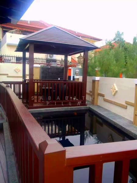 Rumah Banglo untuk Dijual di Bandar Putra Permai (Seri Kembangan) - Sababathy Pillai - Exterior - PropertyGuru.com.my