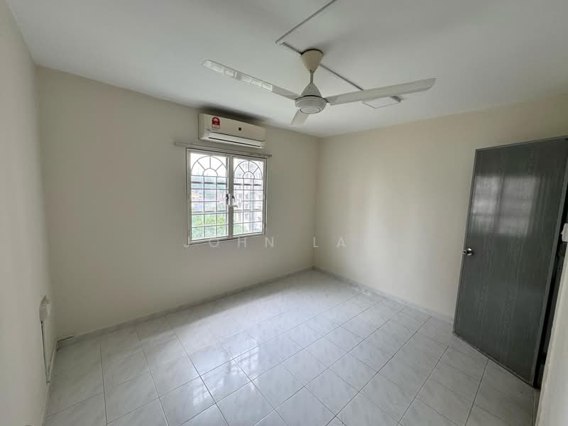 Kondominium untuk Dijual di Genting Court Condominium - John Lai - PropertyGuru.com.my